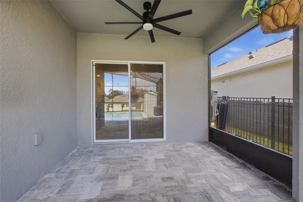 For Sale: $399,900 (4 beds, 2 baths, 1846 Square Feet)