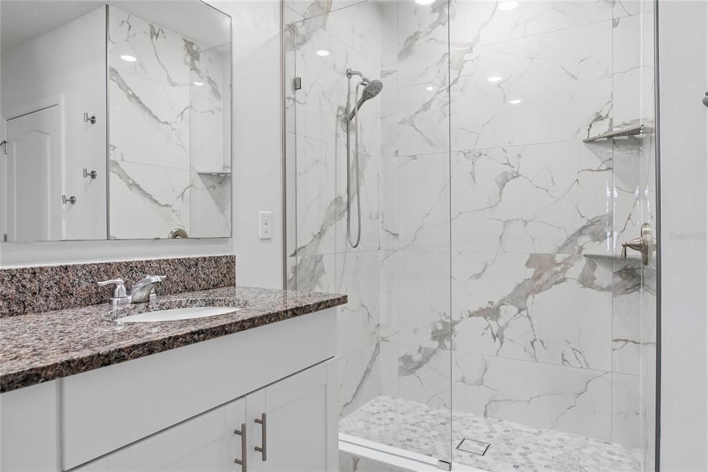 For Sale: $399,900 (4 beds, 2 baths, 1846 Square Feet)