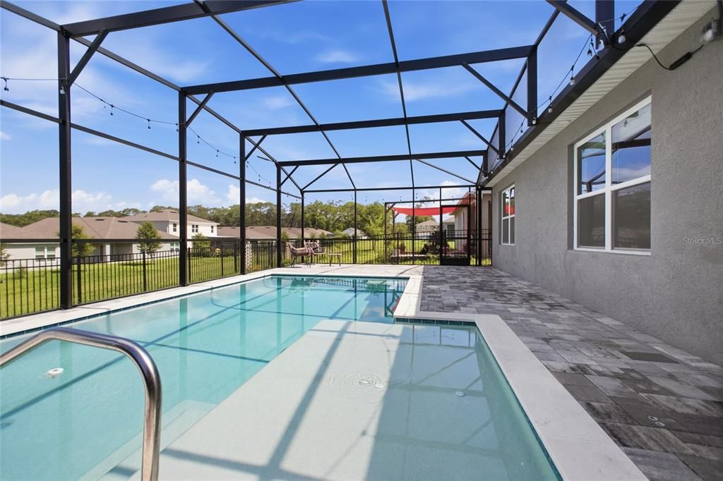 For Sale: $399,900 (4 beds, 2 baths, 1846 Square Feet)