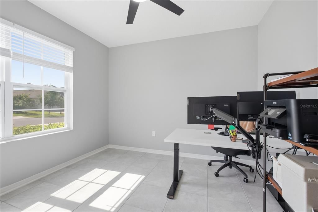 For Sale: $399,900 (4 beds, 2 baths, 1846 Square Feet)