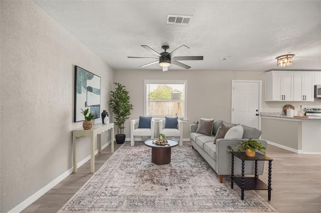 For Sale: $289,900 (4 beds, 2 baths, 1476 Square Feet)