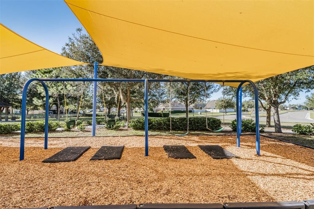 En Venta: $439,000 (4 camas, 2 baños, 2366 Pies cuadrados)