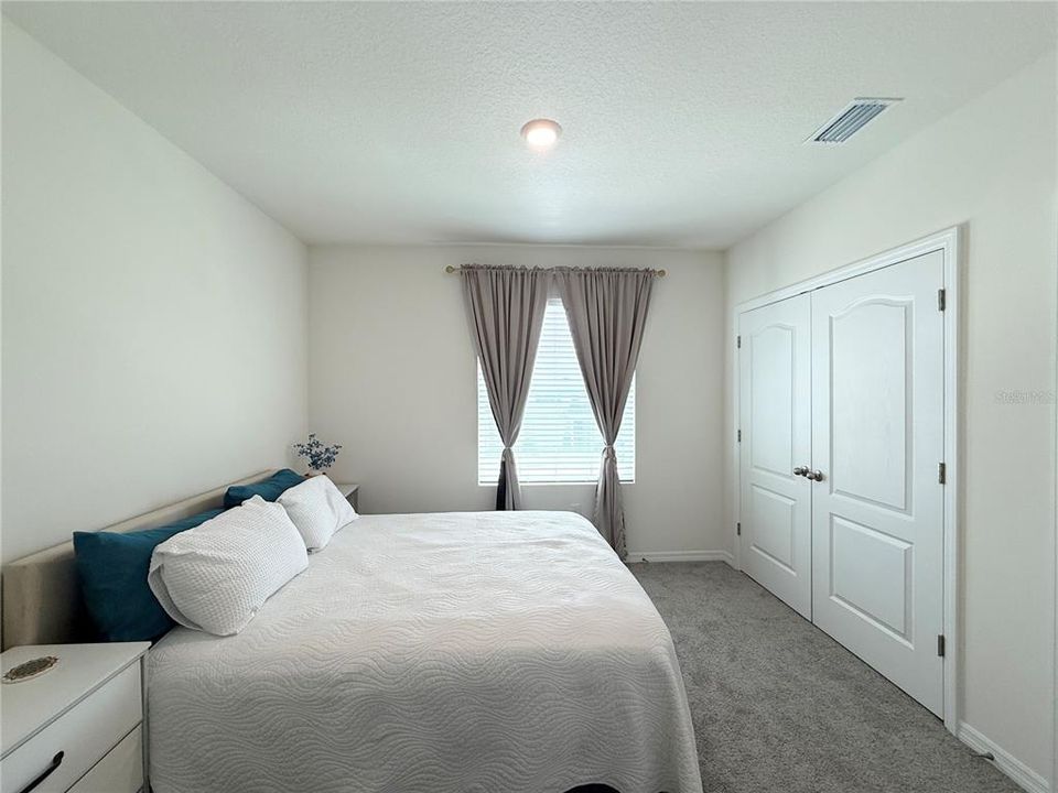 For Sale: $355,000 (3 beds, 2 baths, 1758 Square Feet)