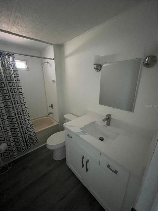 For Sale: $140,000 (2 beds, 2 baths, 960 Square Feet)
