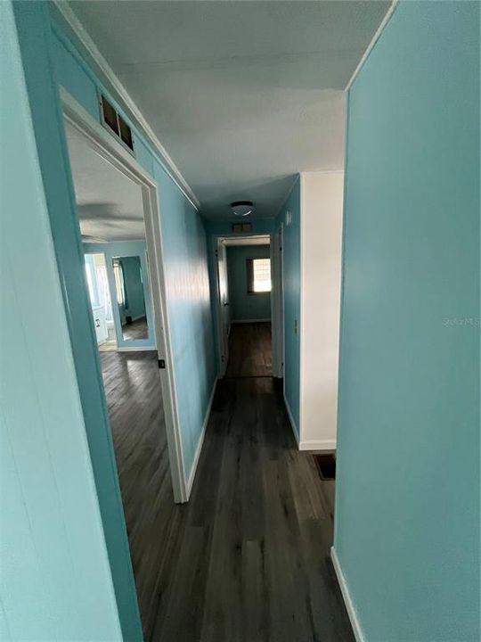 For Sale: $140,000 (2 beds, 2 baths, 960 Square Feet)