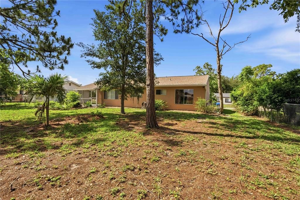For Sale: $215,000 (3 beds, 2 baths, 1175 Square Feet)