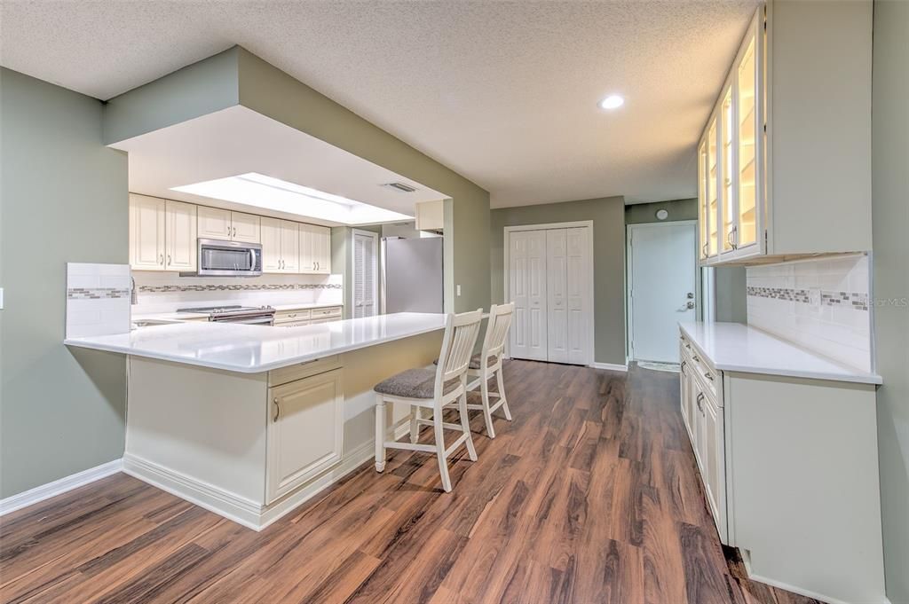 For Sale: $399,900 (3 beds, 2 baths, 2606 Square Feet)