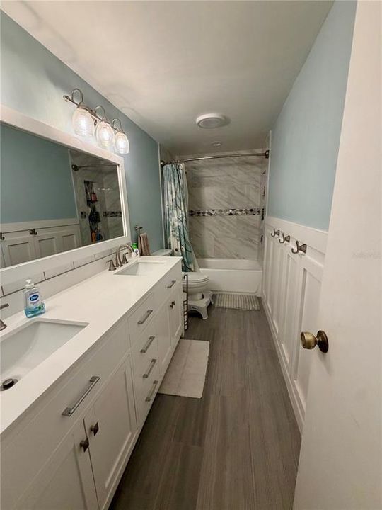 En Venta: $564,750 (4 camas, 2 baños, 2259 Pies cuadrados)