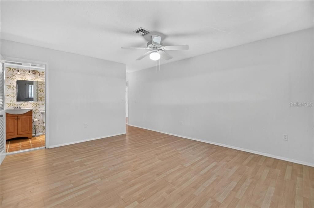En Venta: $155,000 (3 camas, 2 baños, 1218 Pies cuadrados)