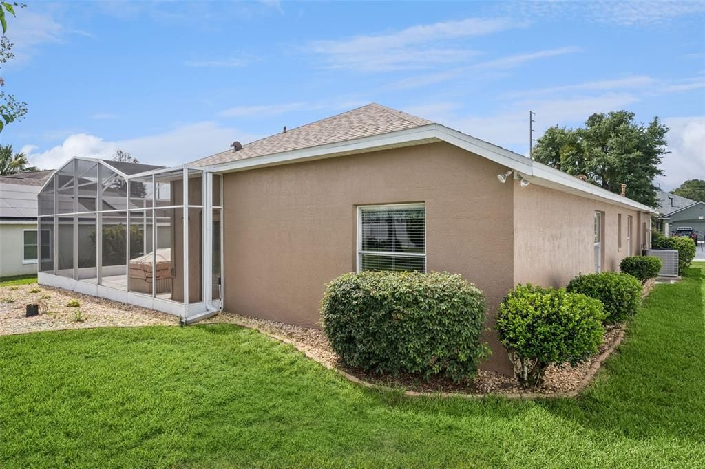 For Sale: $459,000 (4 beds, 3 baths, 2367 Square Feet)