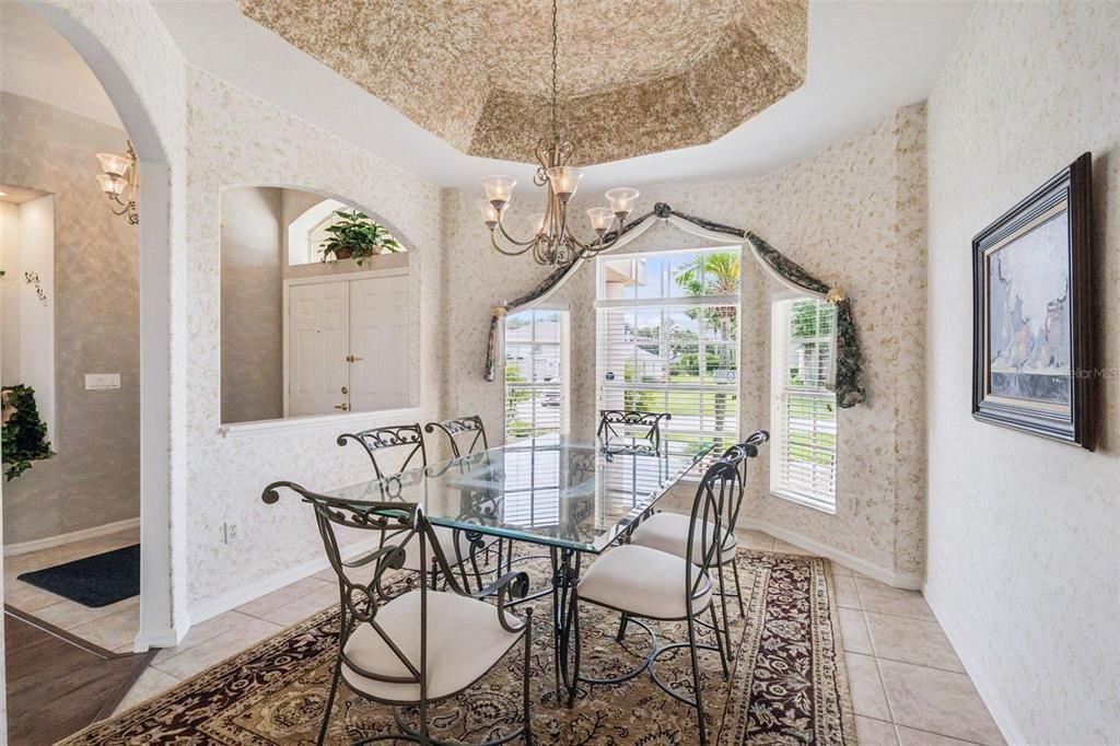 For Sale: $459,000 (4 beds, 3 baths, 2367 Square Feet)