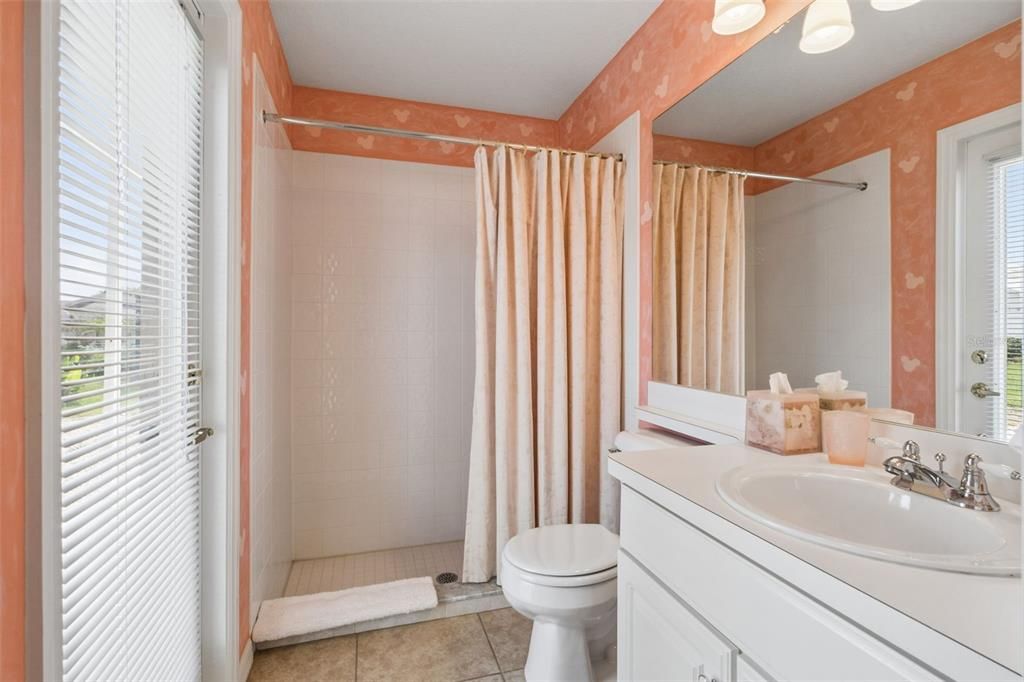 For Sale: $459,000 (4 beds, 3 baths, 2367 Square Feet)