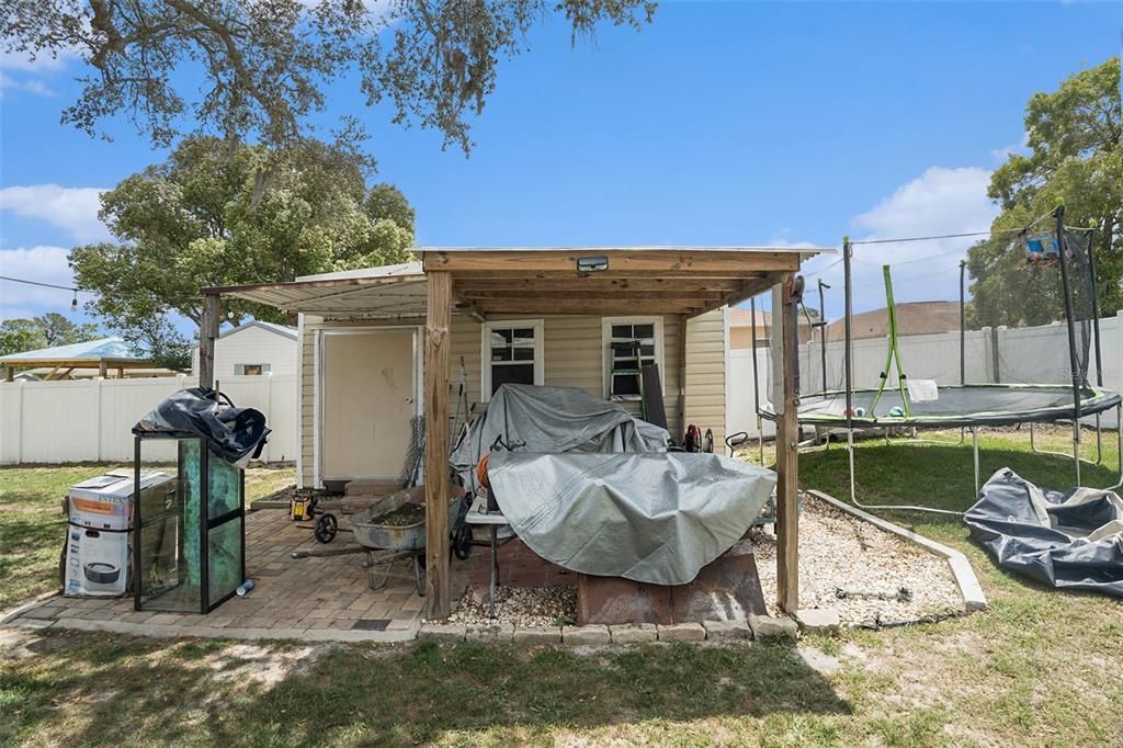 For Sale: $299,000 (3 beds, 2 baths, 1955 Square Feet)
