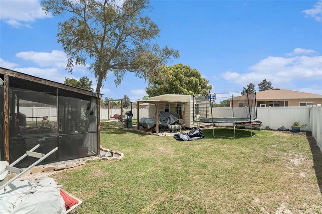 For Sale: $299,000 (3 beds, 2 baths, 1955 Square Feet)