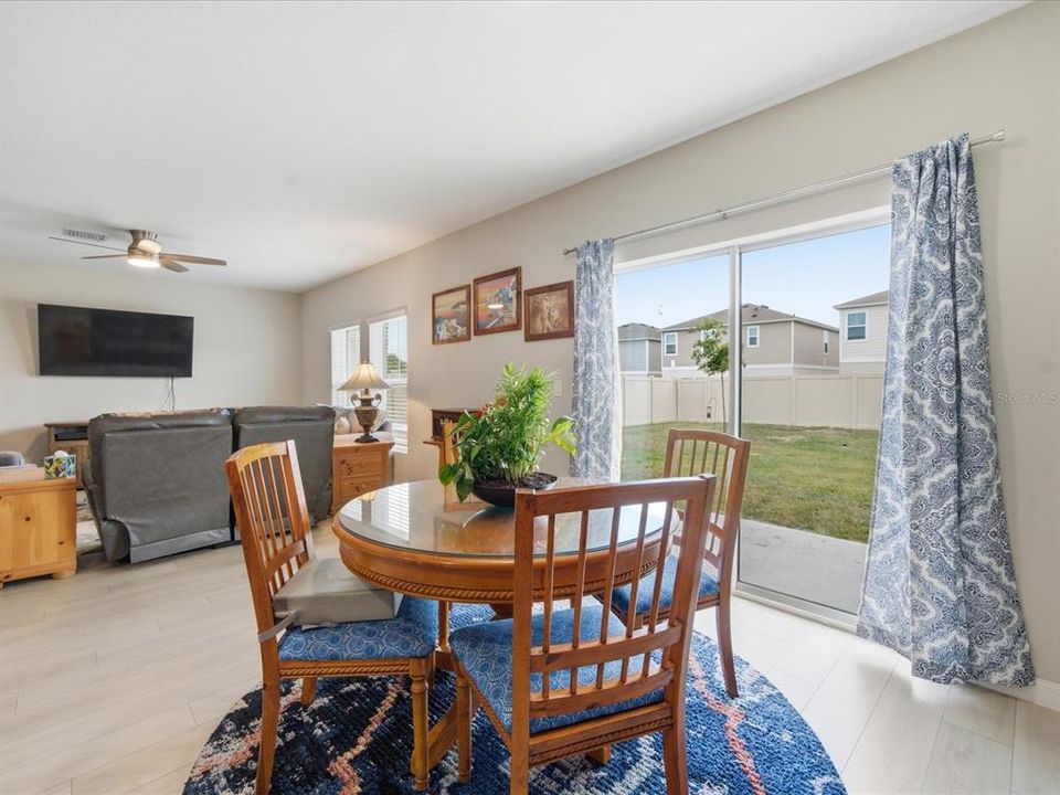 For Sale: $395,000 (4 beds, 2 baths, 2039 Square Feet)