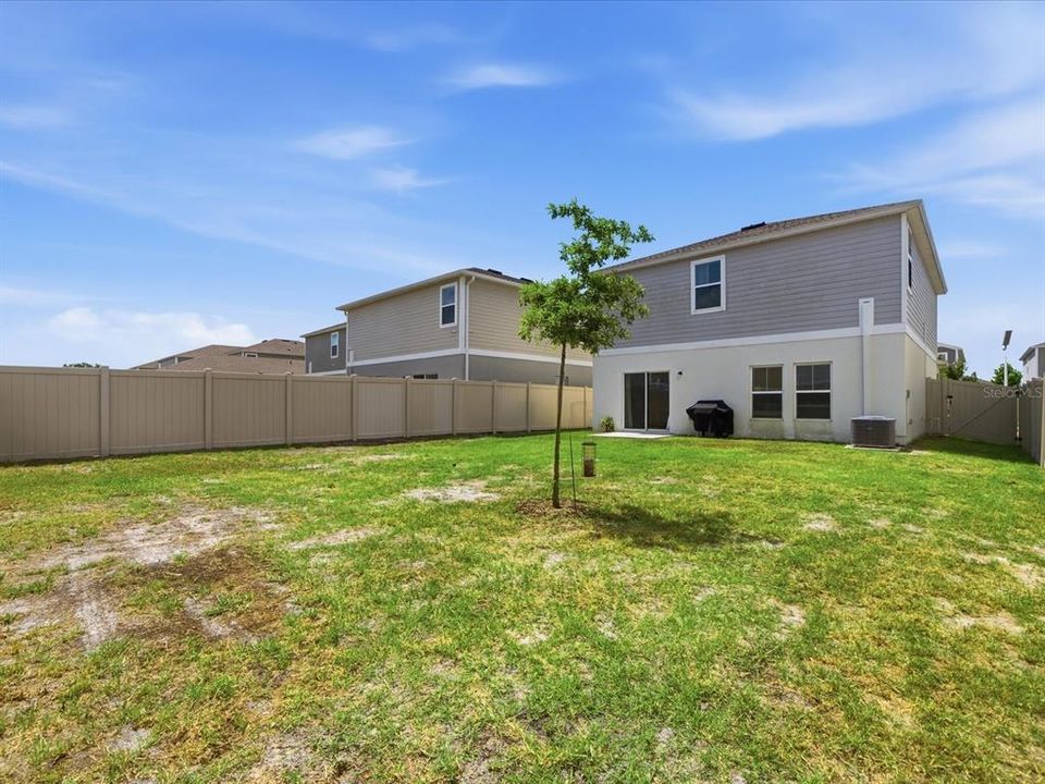 For Sale: $395,000 (4 beds, 2 baths, 2039 Square Feet)