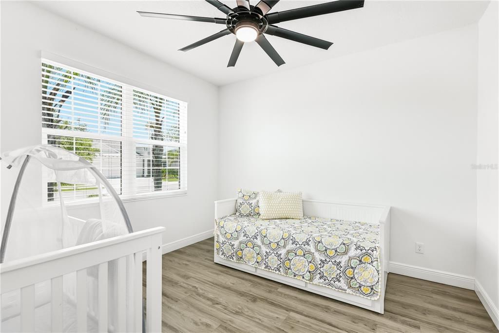For Sale: $575,000 (3 beds, 2 baths, 2122 Square Feet)