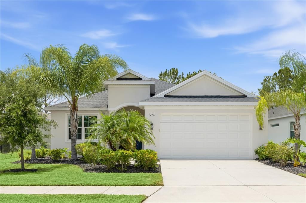 For Sale: $575,000 (3 beds, 2 baths, 2122 Square Feet)