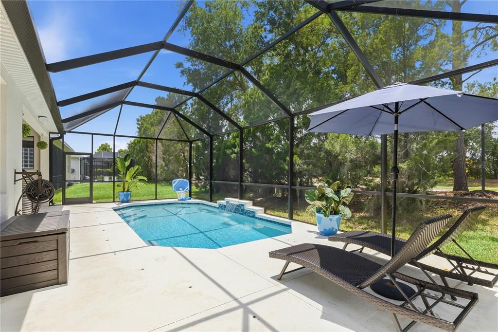 For Sale: $575,000 (3 beds, 2 baths, 2122 Square Feet)
