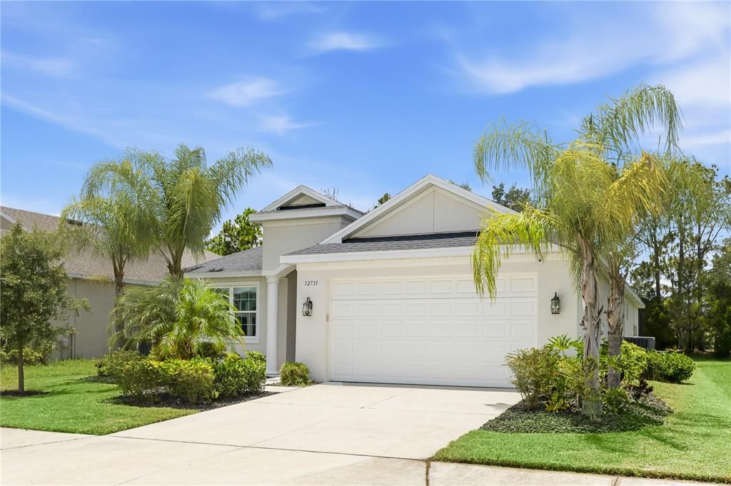 For Sale: $575,000 (3 beds, 2 baths, 2122 Square Feet)
