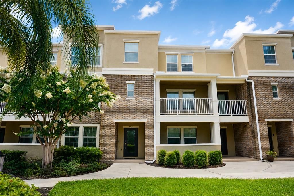 For Rent: $4,300 (4 beds, 3 baths, 2410 Square Feet)