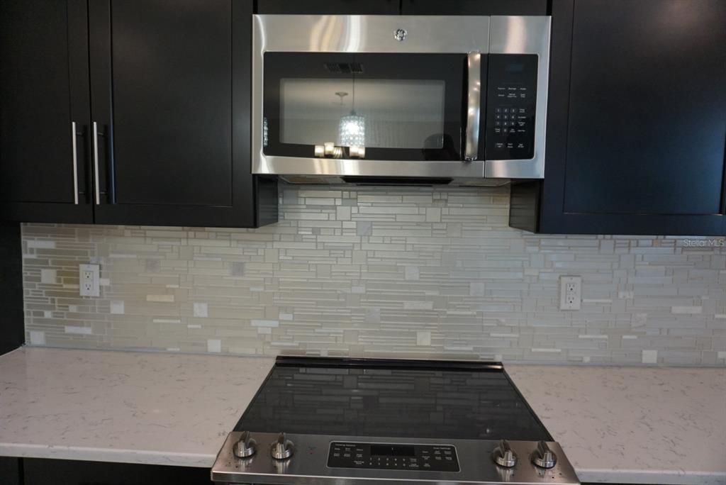 For Rent: $4,300 (4 beds, 3 baths, 2410 Square Feet)