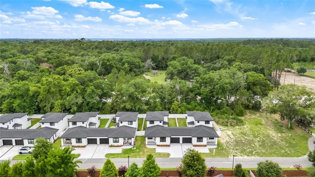 En Venta: $365,000 (4 camas, 2 baños, 2055 Pies cuadrados)