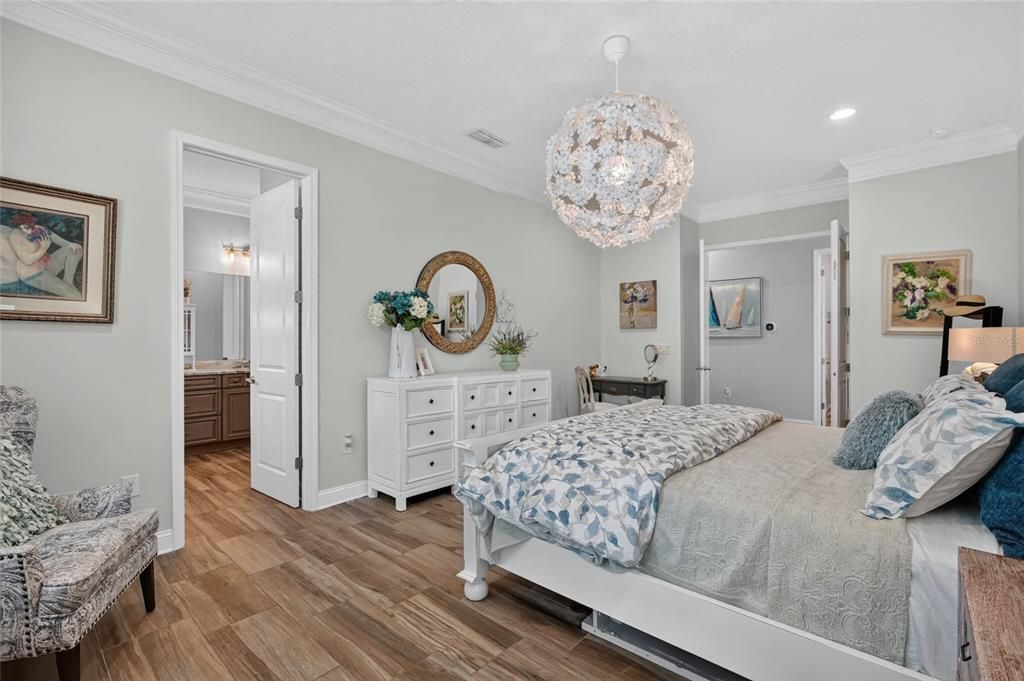 En Venta: $699,000 (3 camas, 2 baños, 2066 Pies cuadrados)