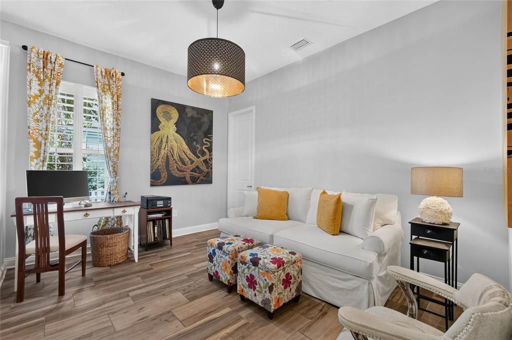 En Venta: $699,000 (3 camas, 2 baños, 2066 Pies cuadrados)