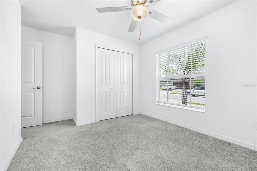 For Sale: $319,999 (4 beds, 2 baths, 1936 Square Feet)