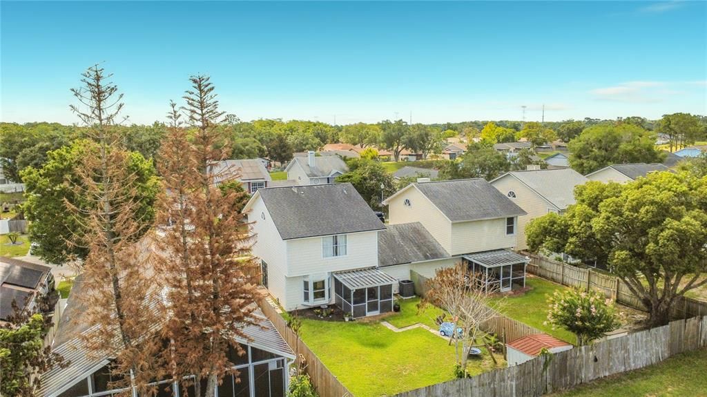 На продажу: $325,000 (2 спален, 2 ванн, 1570 Квадратных фут)
