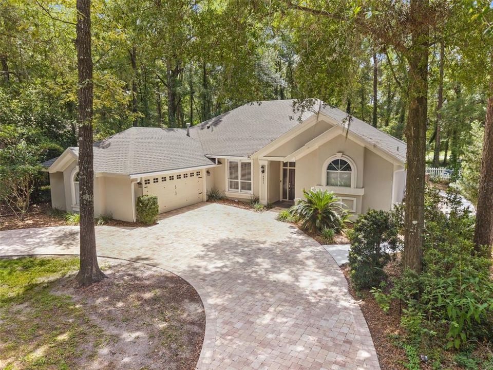For Sale: $660,000 (4 beds, 3 baths, 2456 Square Feet)