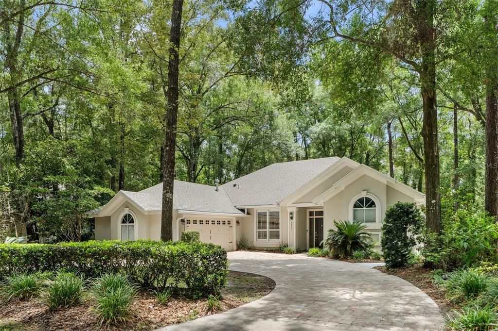 For Sale: $660,000 (4 beds, 3 baths, 2456 Square Feet)