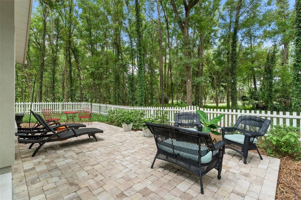 For Sale: $660,000 (4 beds, 3 baths, 2456 Square Feet)