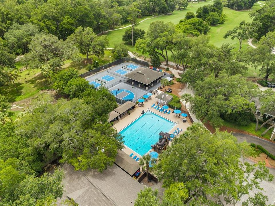 For Sale: $660,000 (4 beds, 3 baths, 2456 Square Feet)