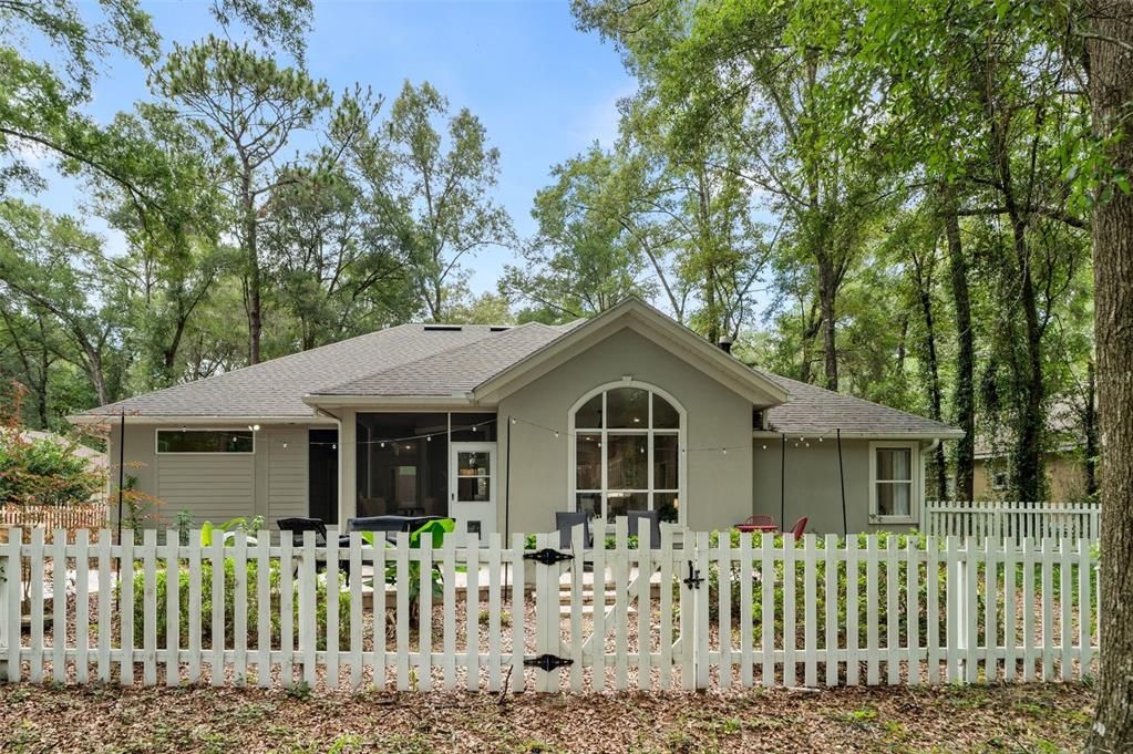 For Sale: $660,000 (4 beds, 3 baths, 2456 Square Feet)
