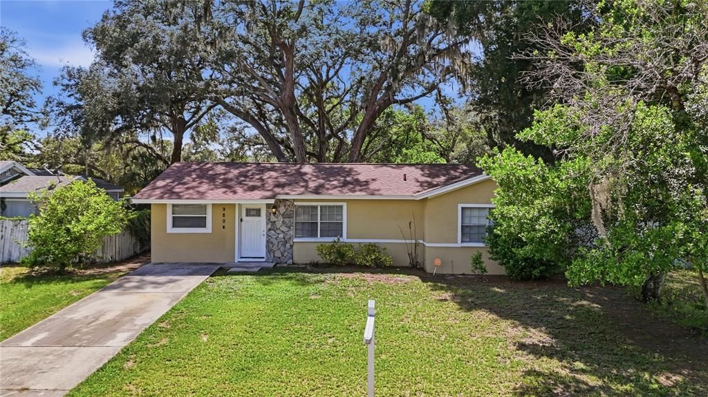 For Sale: $310,000 (3 beds, 2 baths, 1184 Square Feet)