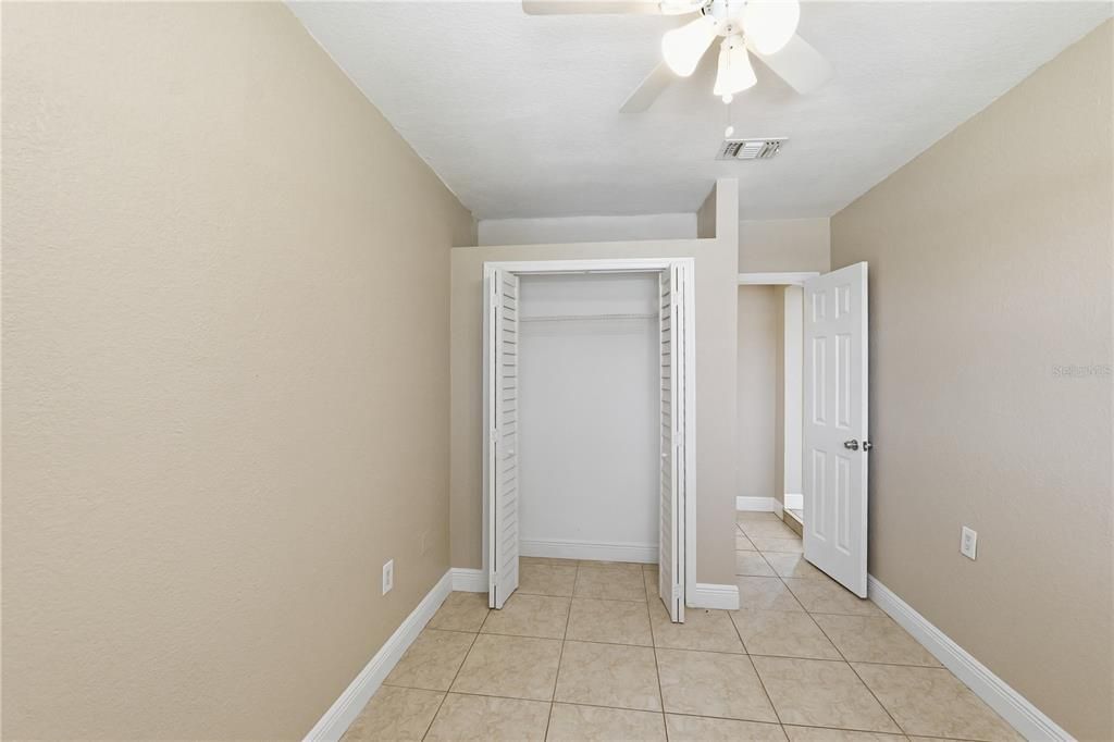 For Sale: $310,000 (3 beds, 2 baths, 1184 Square Feet)
