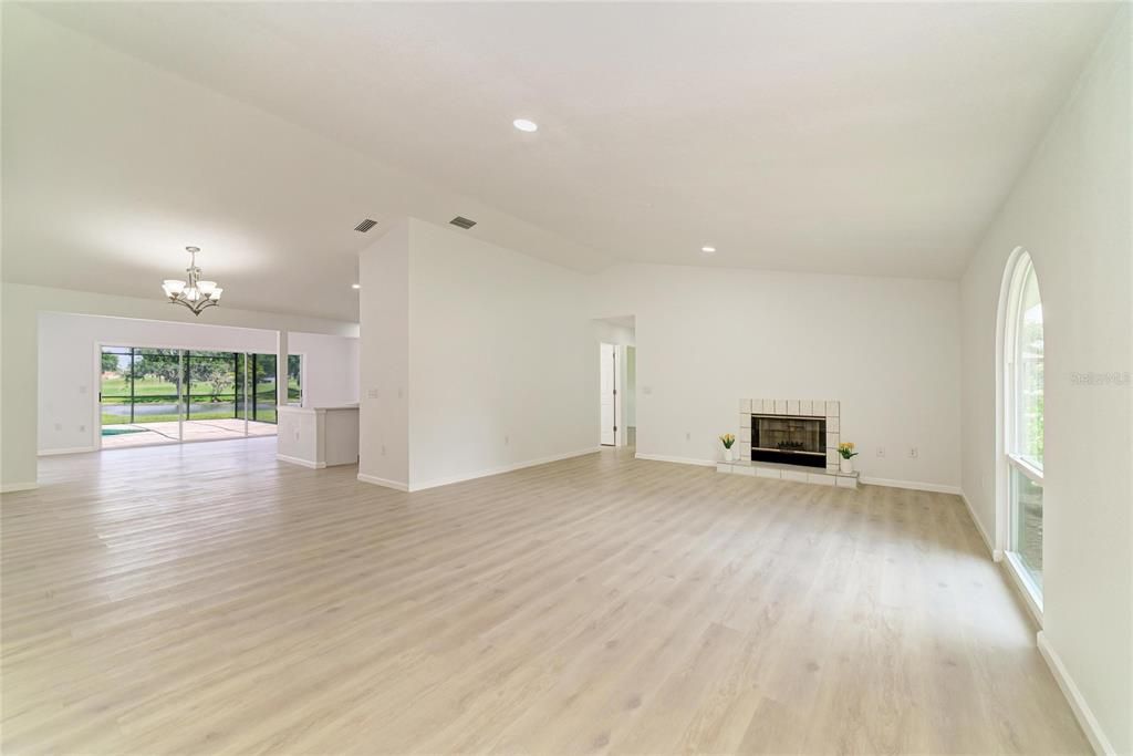 For Sale: $650,000 (3 beds, 2 baths, 2002 Square Feet)