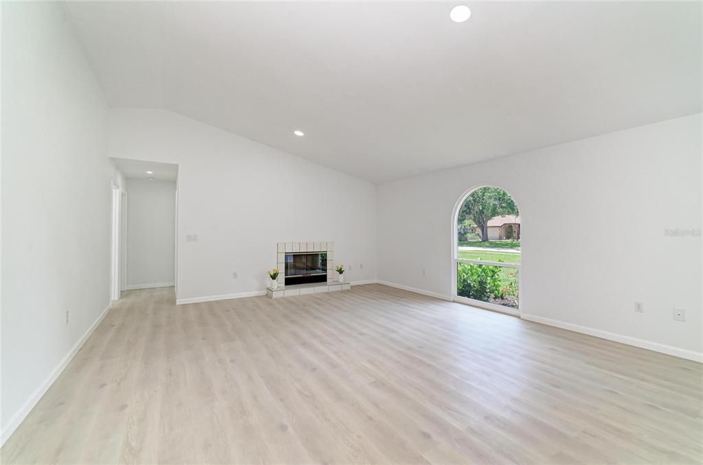 For Sale: $650,000 (3 beds, 2 baths, 2002 Square Feet)
