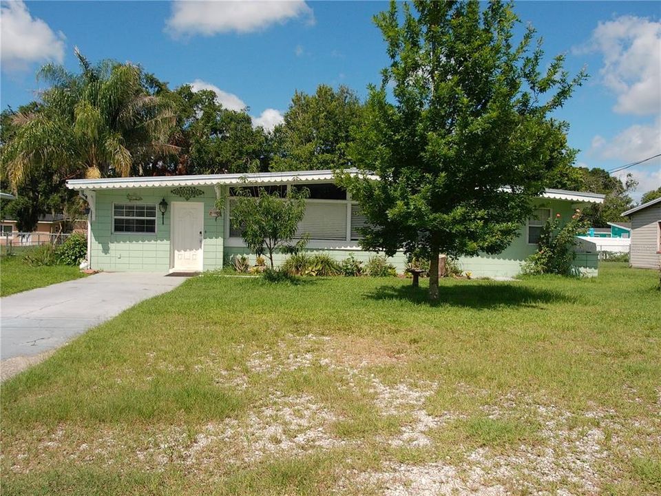 For Sale: $280,000 (3 beds, 1 baths, 1550 Square Feet)