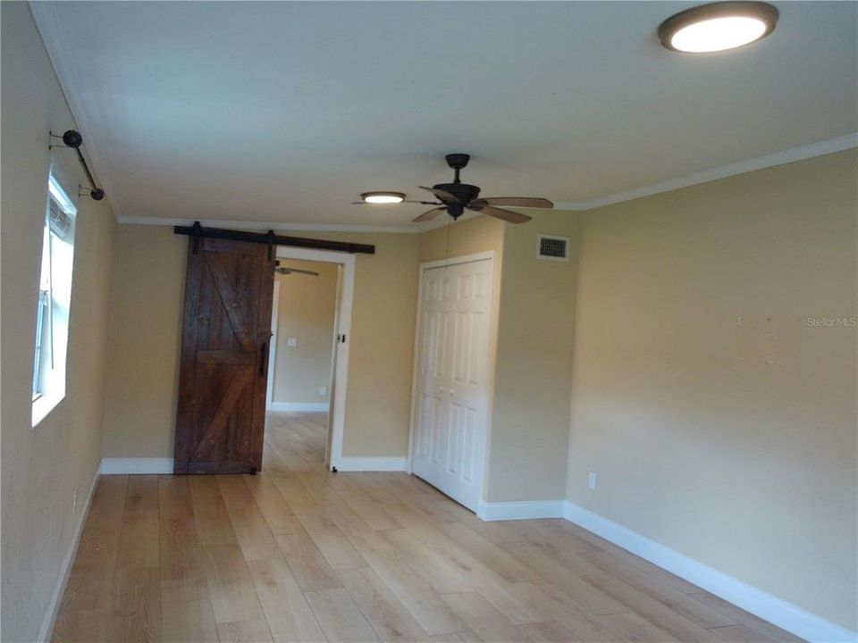 For Sale: $280,000 (3 beds, 1 baths, 1550 Square Feet)