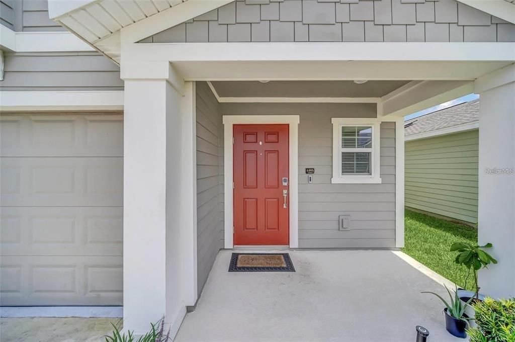 For Rent: $3,500 (6 beds, 3 baths, 2586 Square Feet)