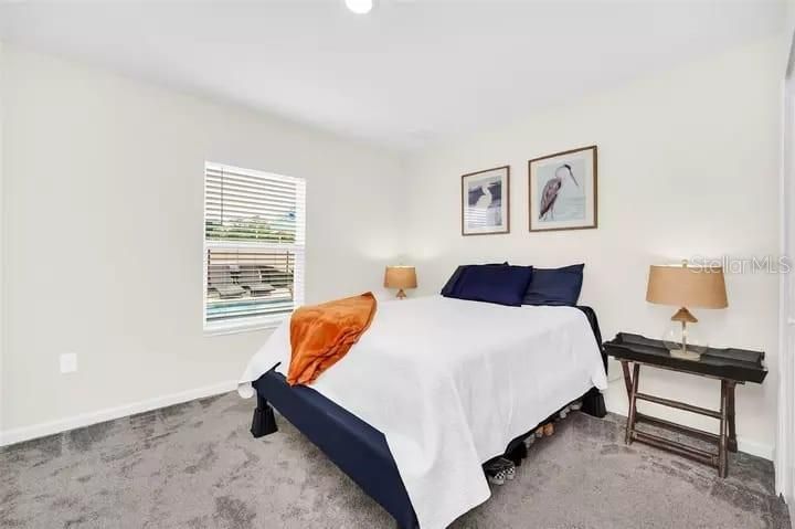 For Rent: $3,500 (6 beds, 3 baths, 2586 Square Feet)