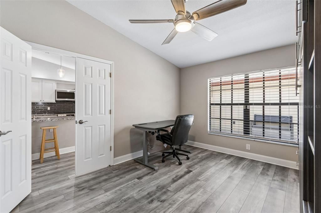 For Sale: $410,000 (3 beds, 2 baths, 1735 Square Feet)