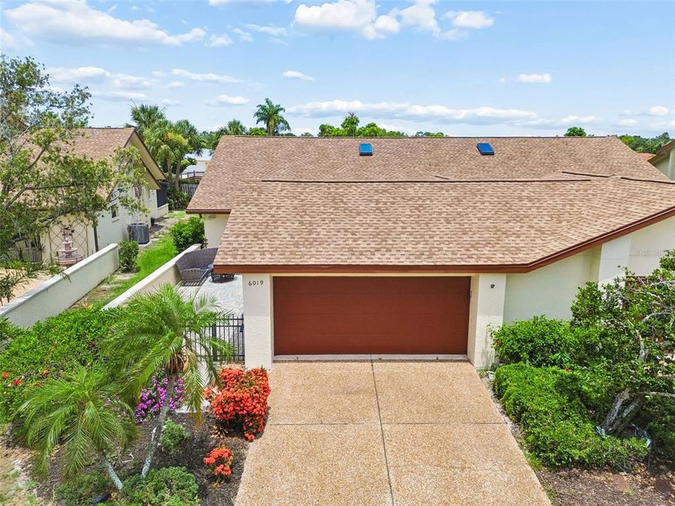For Sale: $410,000 (3 beds, 2 baths, 1735 Square Feet)