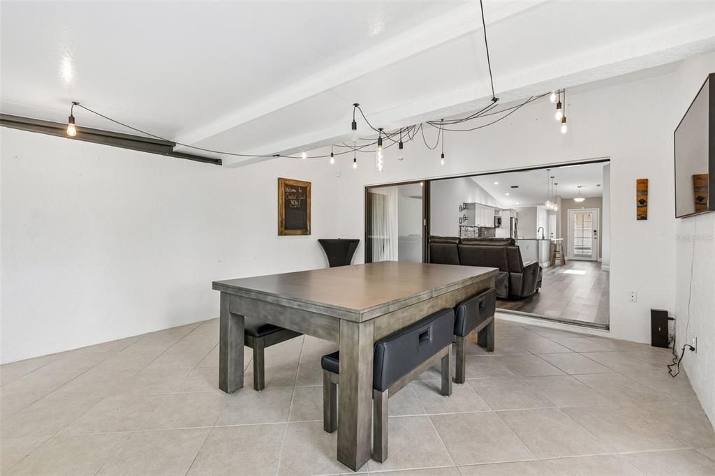 For Sale: $410,000 (3 beds, 2 baths, 1735 Square Feet)