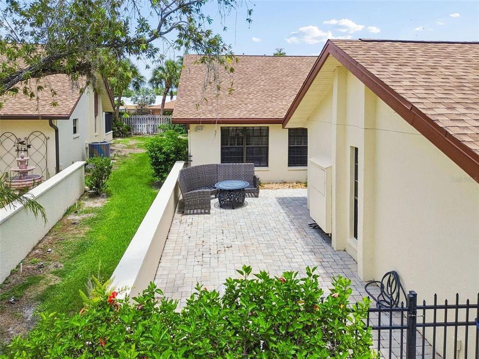 For Sale: $410,000 (3 beds, 2 baths, 1735 Square Feet)