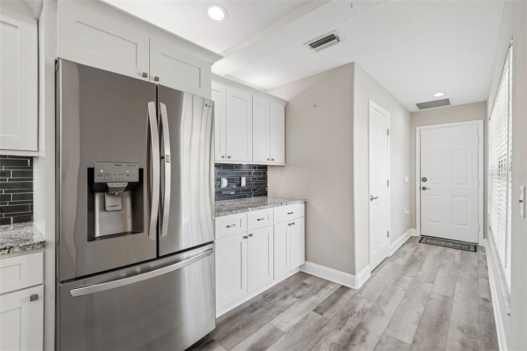 For Sale: $410,000 (3 beds, 2 baths, 1735 Square Feet)