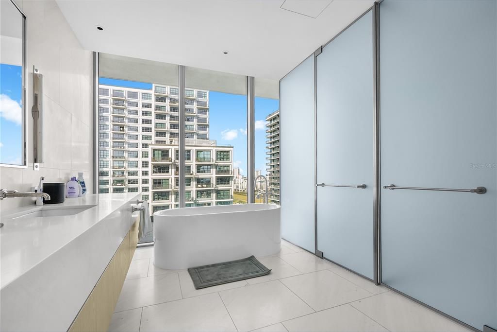 For Sale: $2,799,000 (2 beds, 2 baths, 2012 Square Feet)